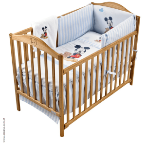 cama de madeira para bebe